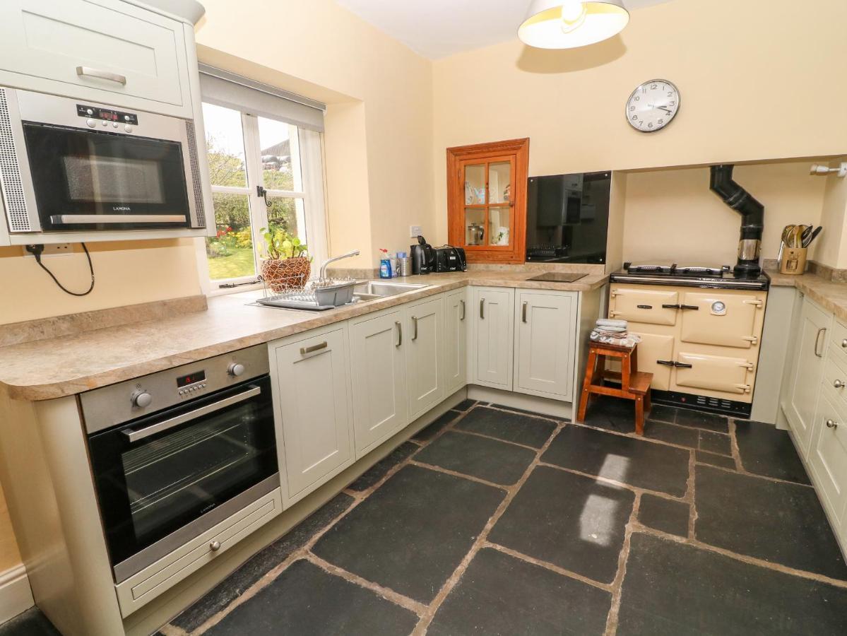 Waingate Cottage Cark 外观 照片